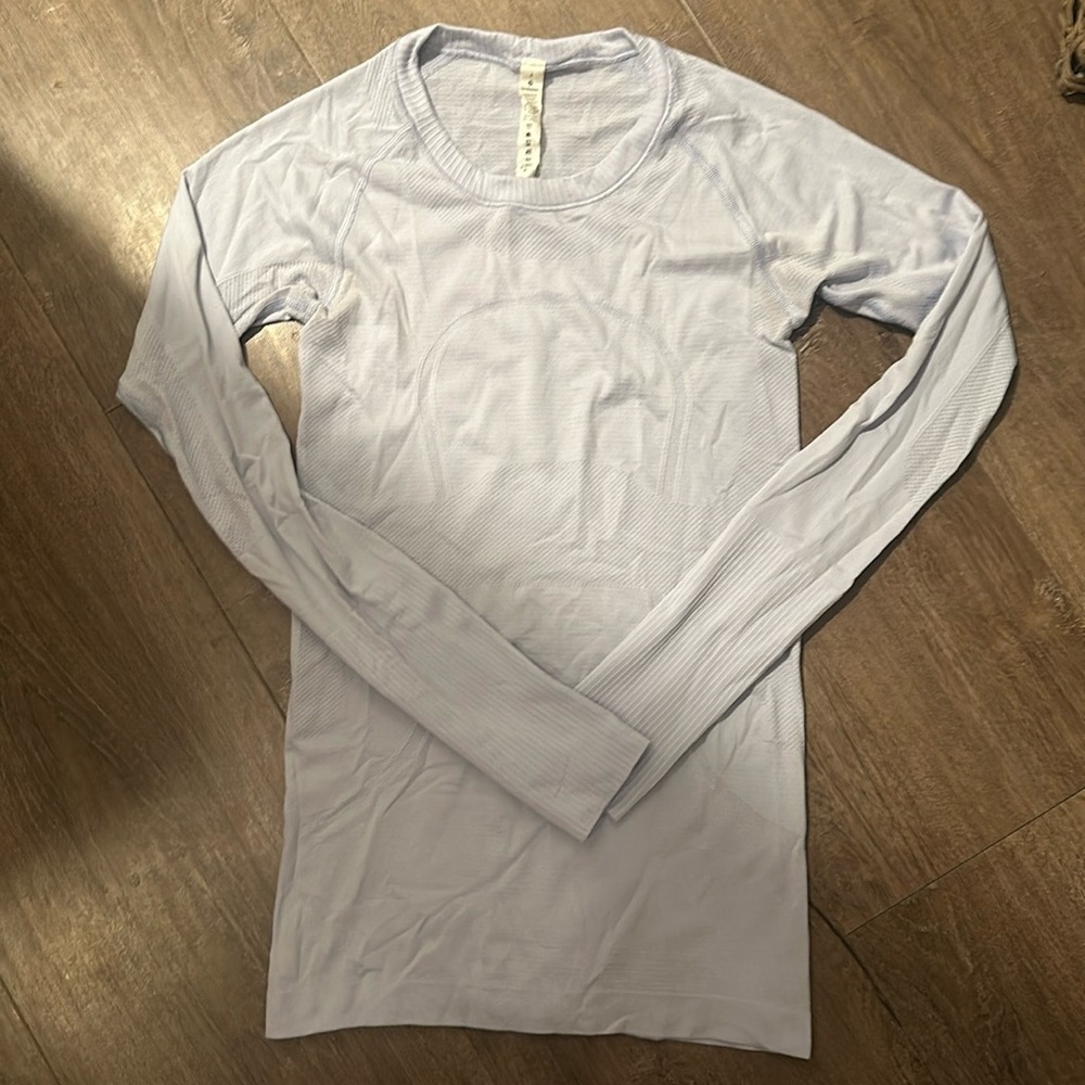 Lululemon Swiftly Tech Long Sleeve
